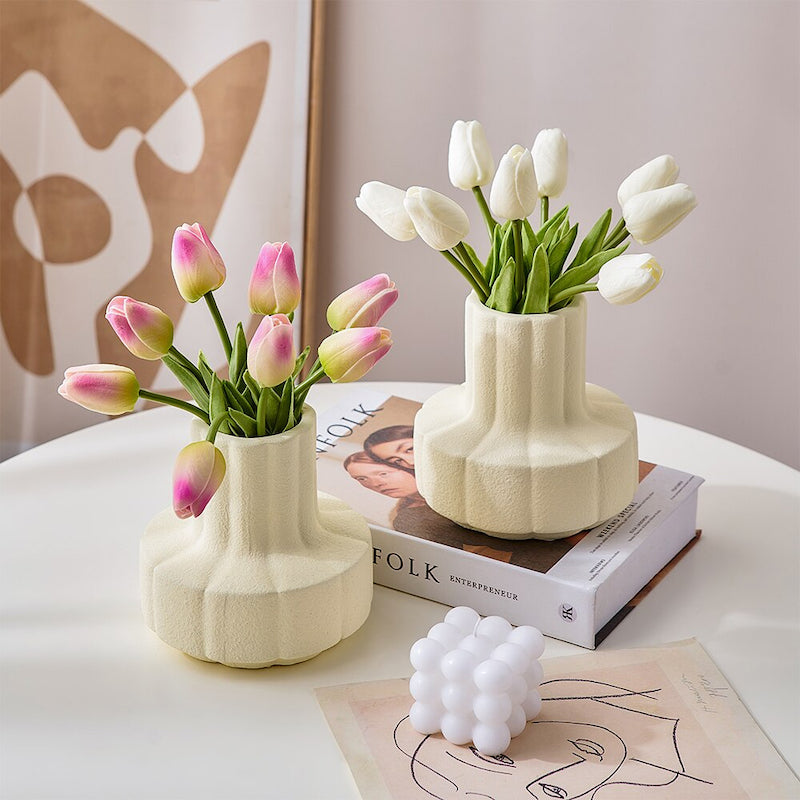 Modern Decorative Dried Flower Vase