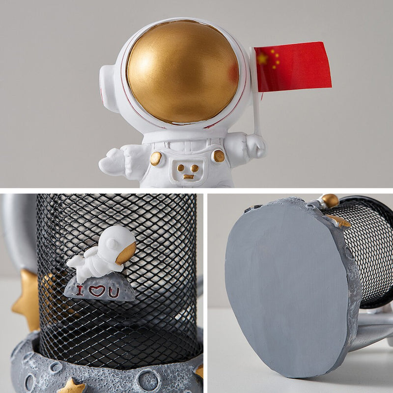 Astronaut Decorative Desk Organizing Pen Holder