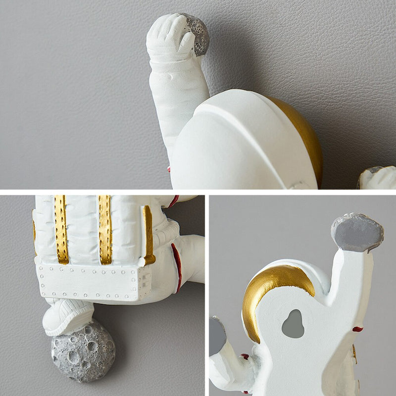 Resin Astronaut Wall Decor Figurine Set