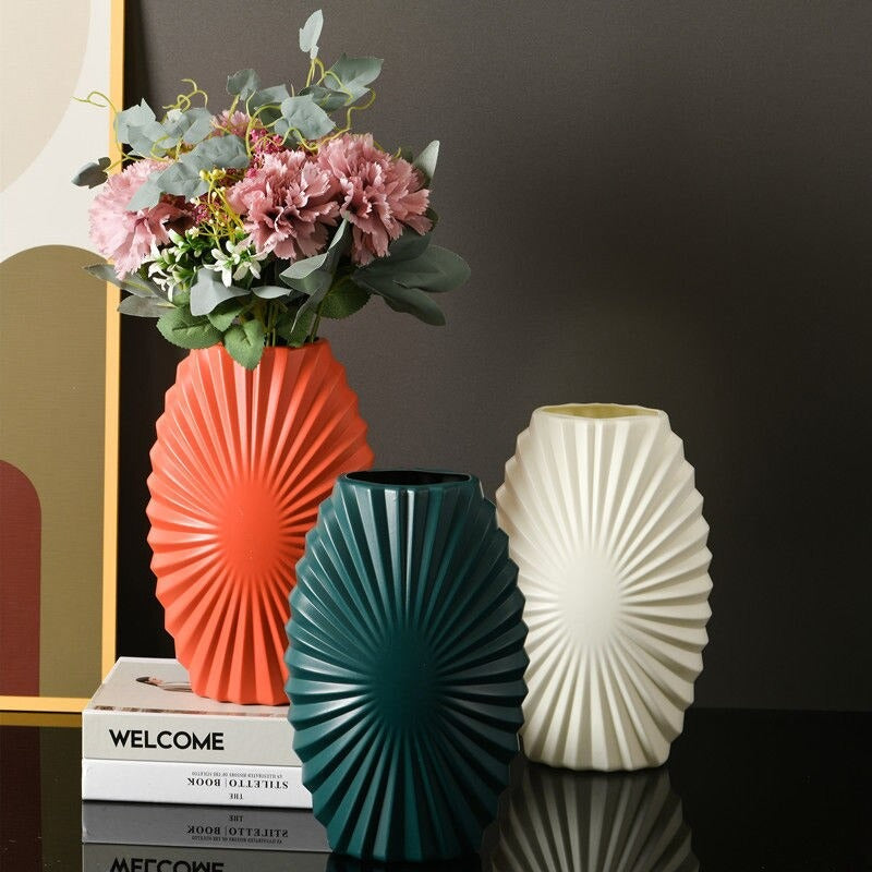 The Designer Plastic Flower Vase